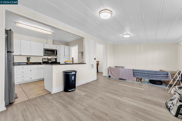 104 Alvarado Ave, Pittsburg, CA 94565