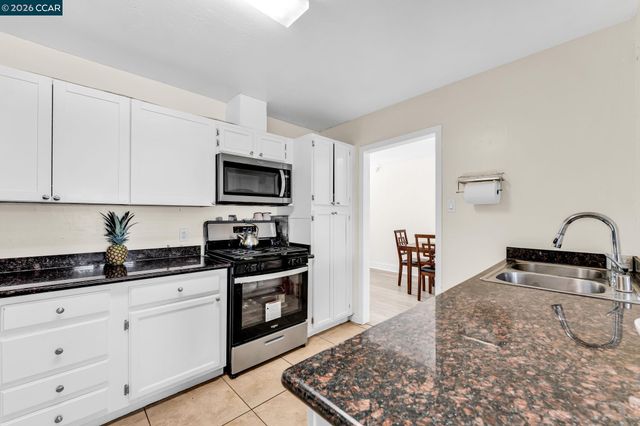 104 Alvarado Ave, Pittsburg, CA 94565