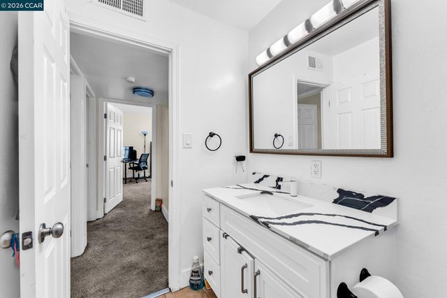 104 Alvarado Ave, Pittsburg, CA 94565