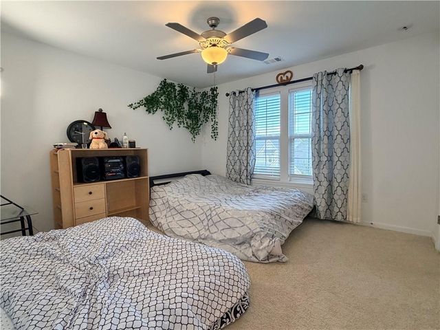 1590 Hillcrest Drive, Sugar Hill, GA 30518