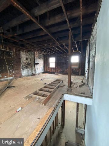 645 N PRESTON ST, Philadelphia, PA 19104