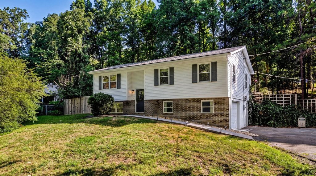 2215 Greendale Drive NE, Cleveland, TN 37323