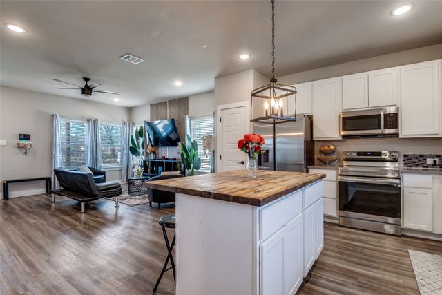 1205 Edgar Street, Greenville, TX 75401