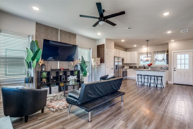 1205 Edgar Street, Greenville, TX 75401