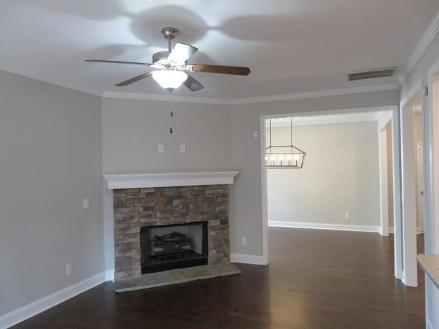 2349 Whispering Drive NW, Kennesaw, GA 30144