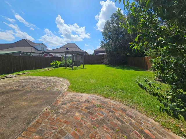 132 Goode St, Thibodaux, LA 70301