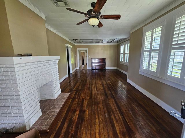 132 Goode St, Thibodaux, LA 70301