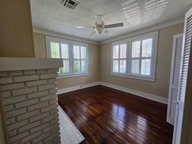 132 Goode St, Thibodaux, LA 70301