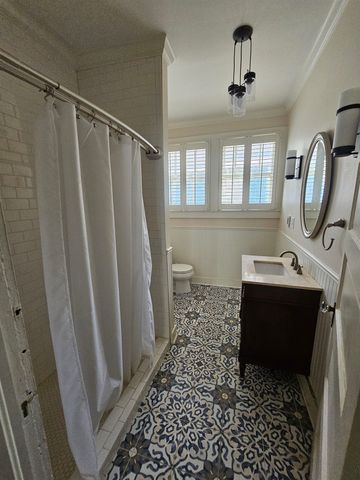 132 Goode St, Thibodaux, LA 70301