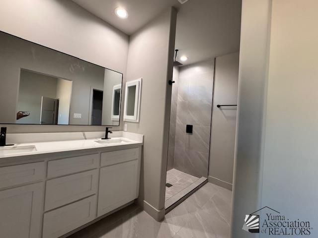 676 E 12 Pl, Somerton, AZ 85350