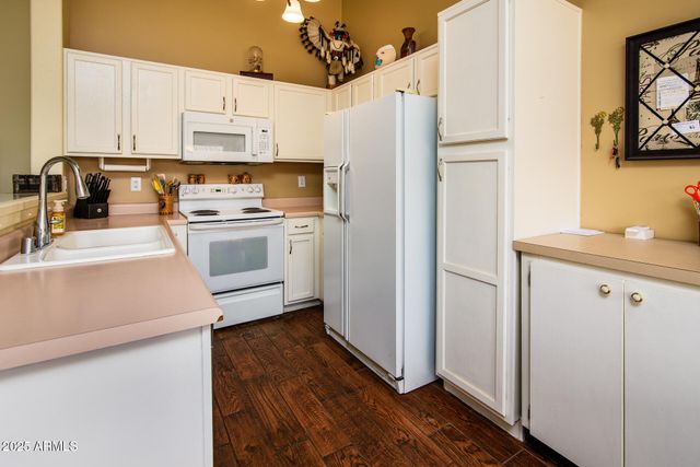 1757 E LINDRICK Drive, Chandler, AZ 85249