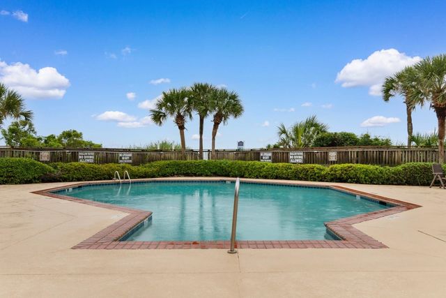 9820 Queensway Blvd Apt 704, Myrtle Beach, SC 29572