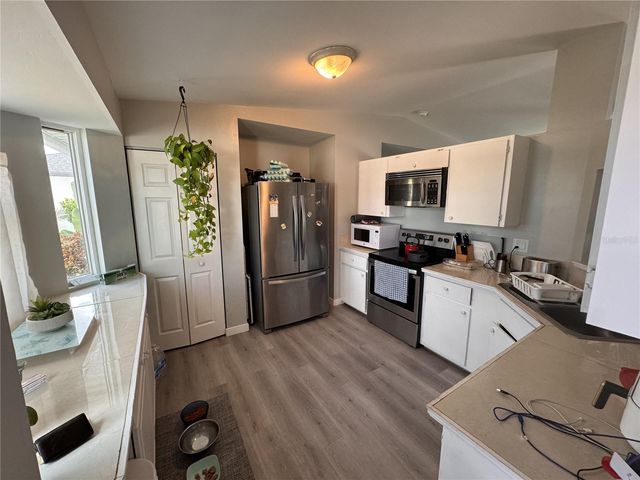 1323 NW 7TH PLACE, Cape Coral, FL 33993