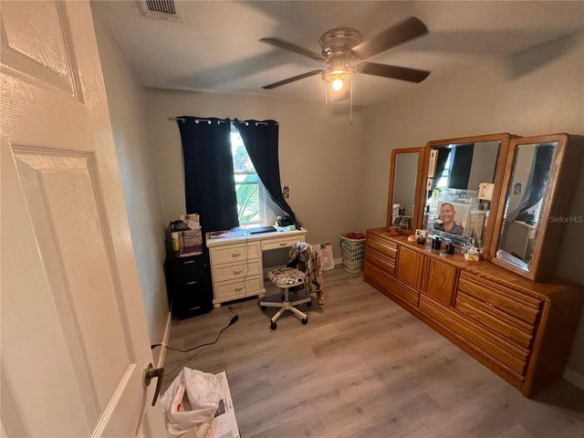 1323 NW 7TH PLACE, Cape Coral, FL 33993