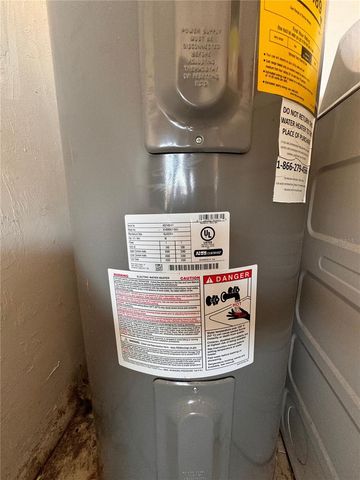 1323 NW 7TH PLACE, Cape Coral, FL 33993