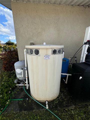 1323 NW 7TH PLACE, Cape Coral, FL 33993