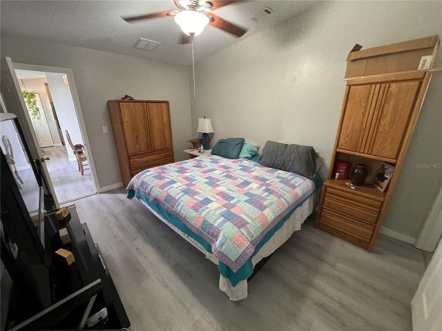 1323 NW 7TH PLACE, Cape Coral, FL 33993