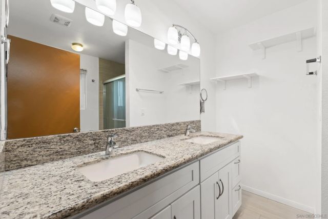 1958 Lejos Dr, Escondido, CA 92025