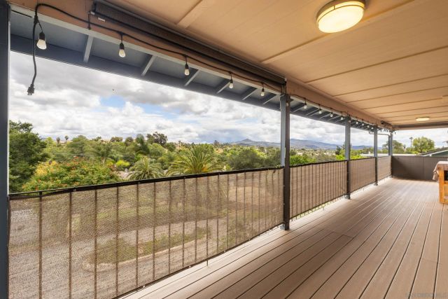1958 Lejos Dr, Escondido, CA 92025