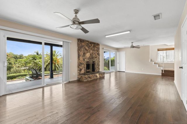 1958 Lejos Dr, Escondido, CA 92025