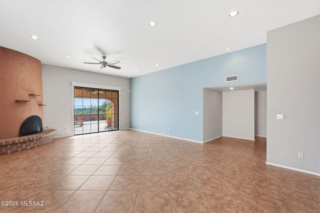 6840 E Loma Del Bribon, Tucson, AZ 85750