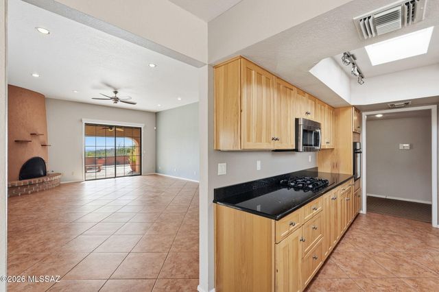 6840 E Loma Del Bribon, Tucson, AZ 85750