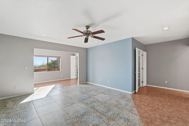 6840 E Loma Del Bribon, Tucson, AZ 85750