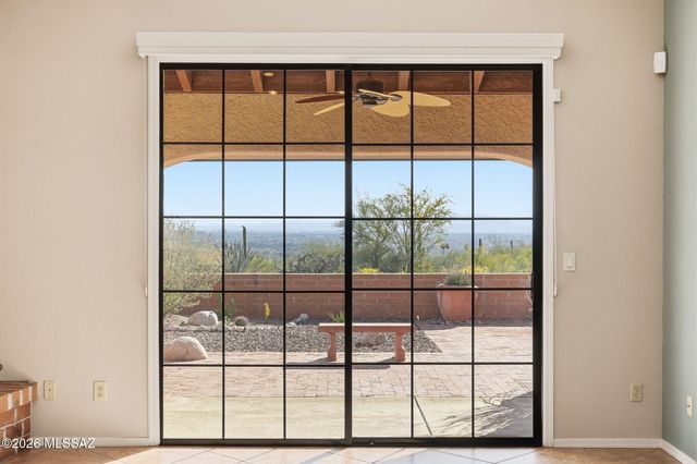 6840 E Loma Del Bribon, Tucson, AZ 85750