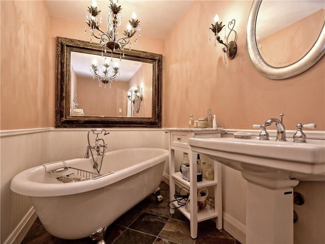 120 World Of Tennis SQ, Lakeway, TX 78738