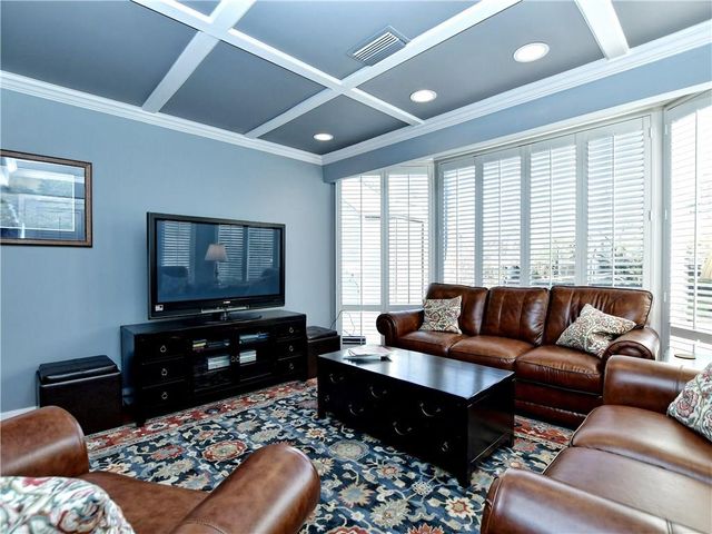 120 World Of Tennis SQ, Lakeway, TX 78738