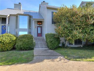 120 World Of Tennis SQ, Lakeway, TX 78738