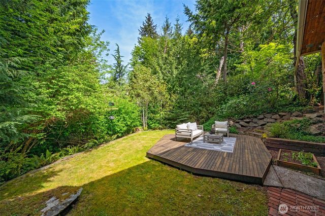 10801 12th Avenue NE, Seattle, WA 98125