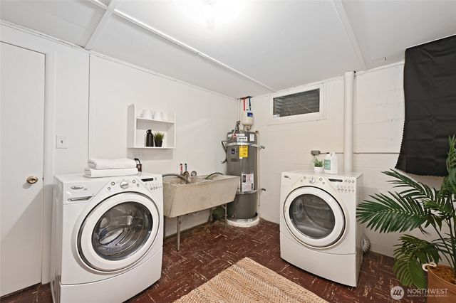 10801 12th Avenue NE, Seattle, WA 98125