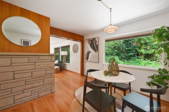 10801 12th Avenue NE, Seattle, WA 98125