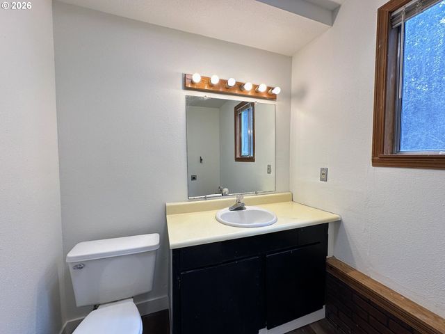 36350 DUBARKO Rd, Sandy, OR 97055