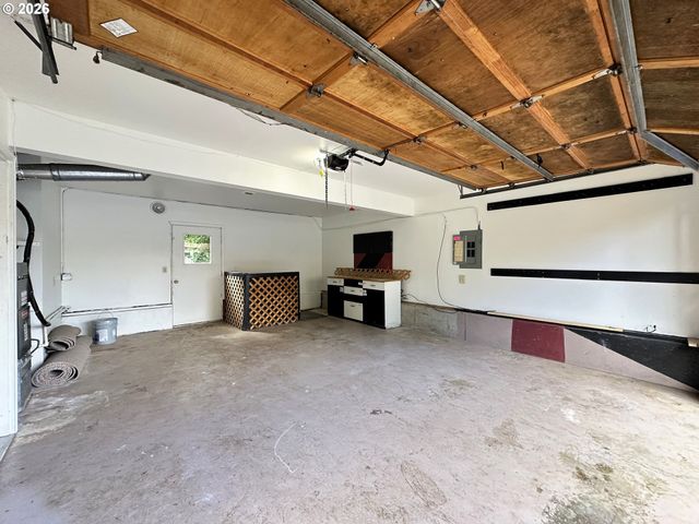 36350 DUBARKO Rd, Sandy, OR 97055
