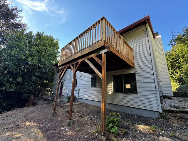 36350 DUBARKO Rd, Sandy, OR 97055