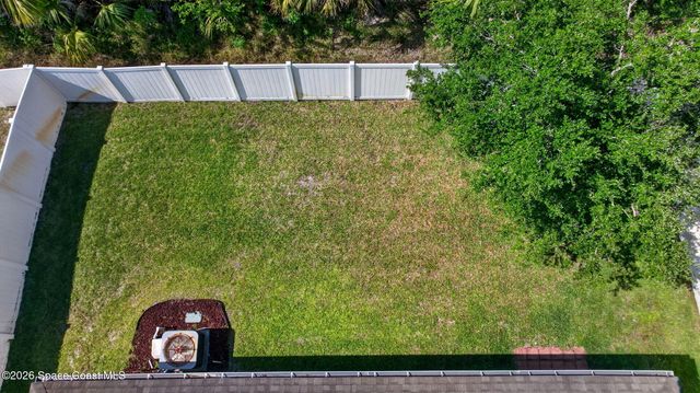 2190 Snapdragon Drive NW, Palm Bay, FL 32907