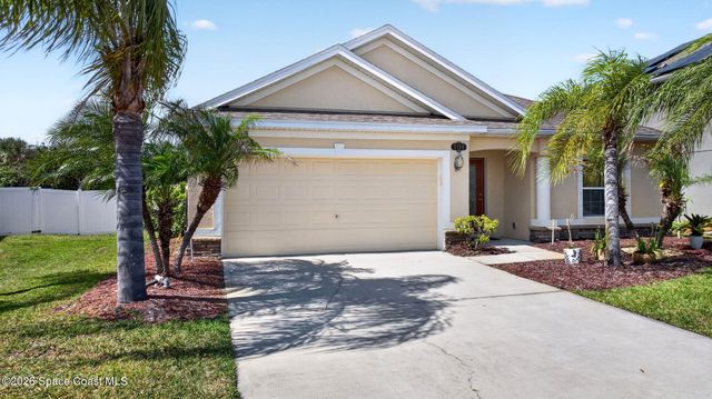 2190 Snapdragon Drive NW, Palm Bay, FL 32907