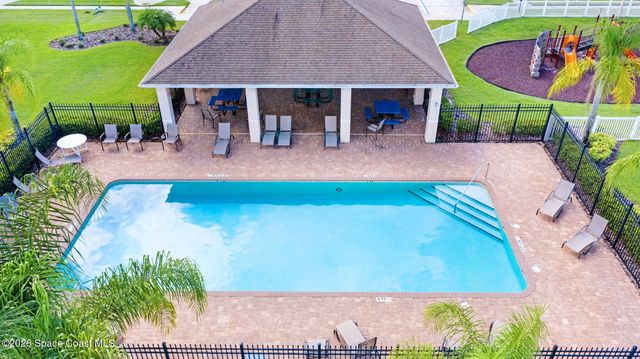 2190 Snapdragon Drive NW, Palm Bay, FL 32907