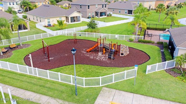 2190 Snapdragon Drive NW, Palm Bay, FL 32907