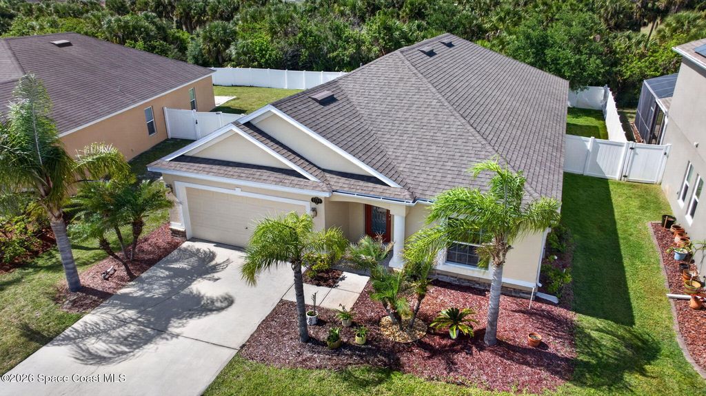 2190 Snapdragon Drive NW, Palm Bay, FL 32907
