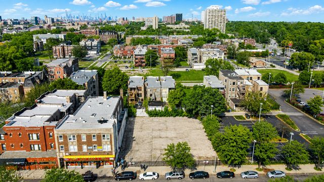 1510 E 67th Street, Chicago, IL 60637