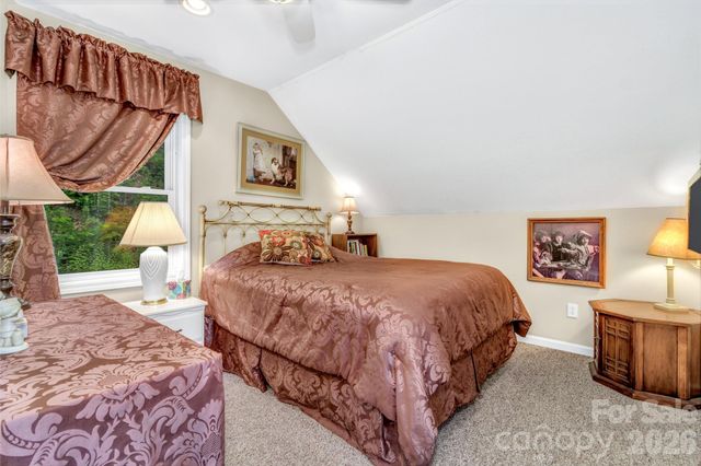305 Majestic Mountain Drive, Burnsville, NC 28714