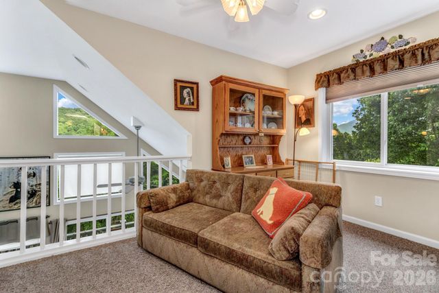 305 Majestic Mountain Drive, Burnsville, NC 28714