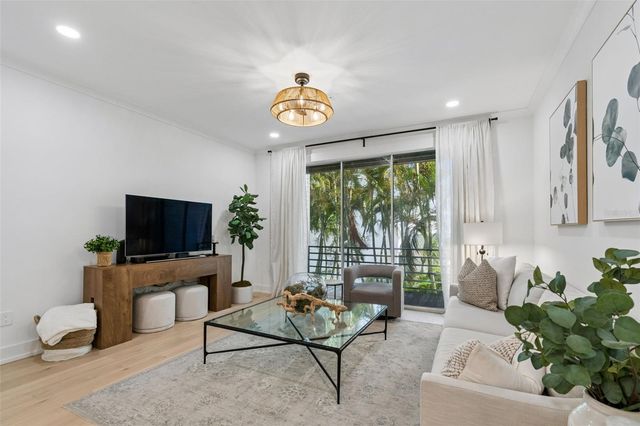 320 ISLAND WAY 302, Clearwater, FL 33767