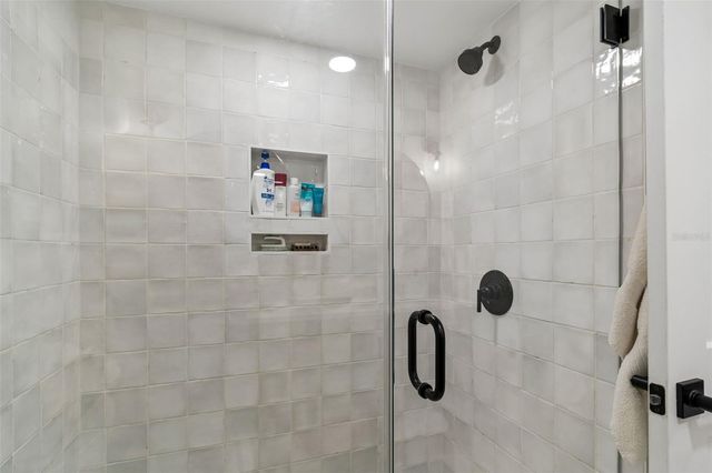 320 ISLAND WAY 302, Clearwater, FL 33767