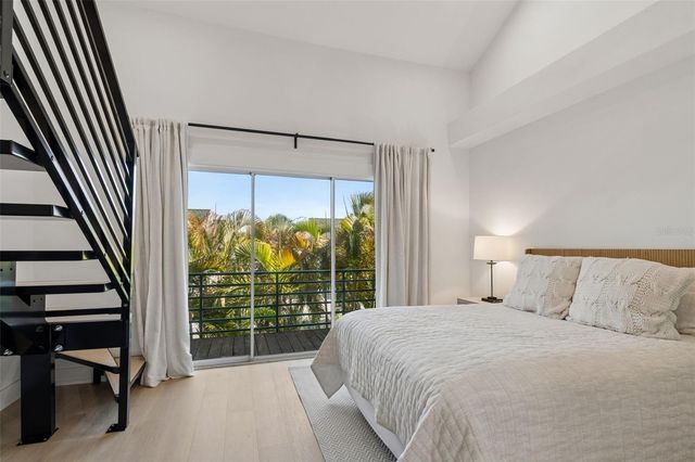 320 ISLAND WAY 302, Clearwater, FL 33767