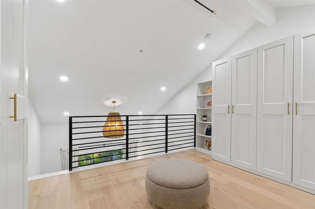 320 ISLAND WAY 302, Clearwater, FL 33767