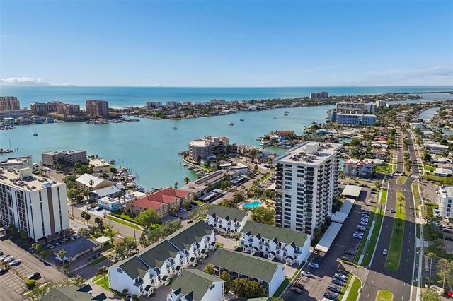 320 ISLAND WAY 302, Clearwater, FL 33767